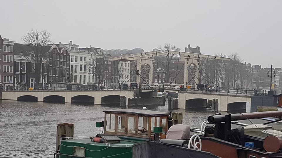 Skinny Bridge, Spot Amsterdam, Jembatan Kayu